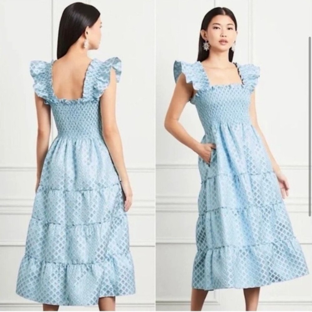🔥NWT Hill House Blue Snowflake Brocade Smocked Dress
